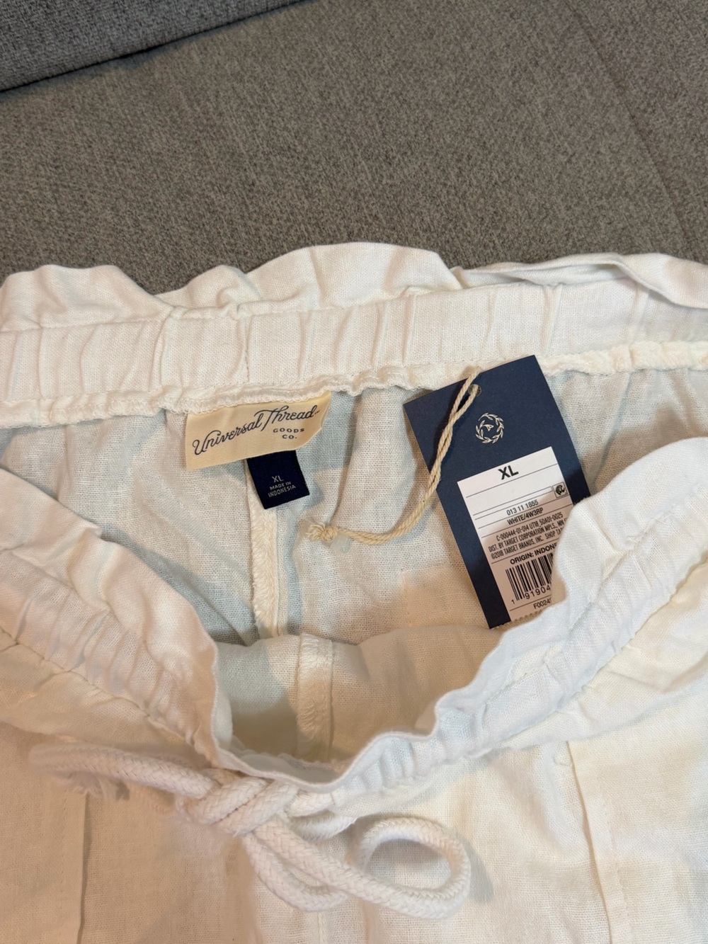 Universal Thread Drawstring Shorts - Picture 3 of 4